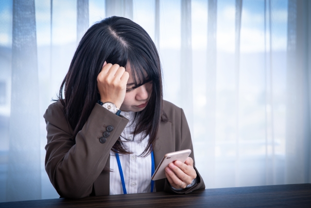 猫背の原因とは？二俣川で姿勢が丸くなる理由と見直したい生活習慣